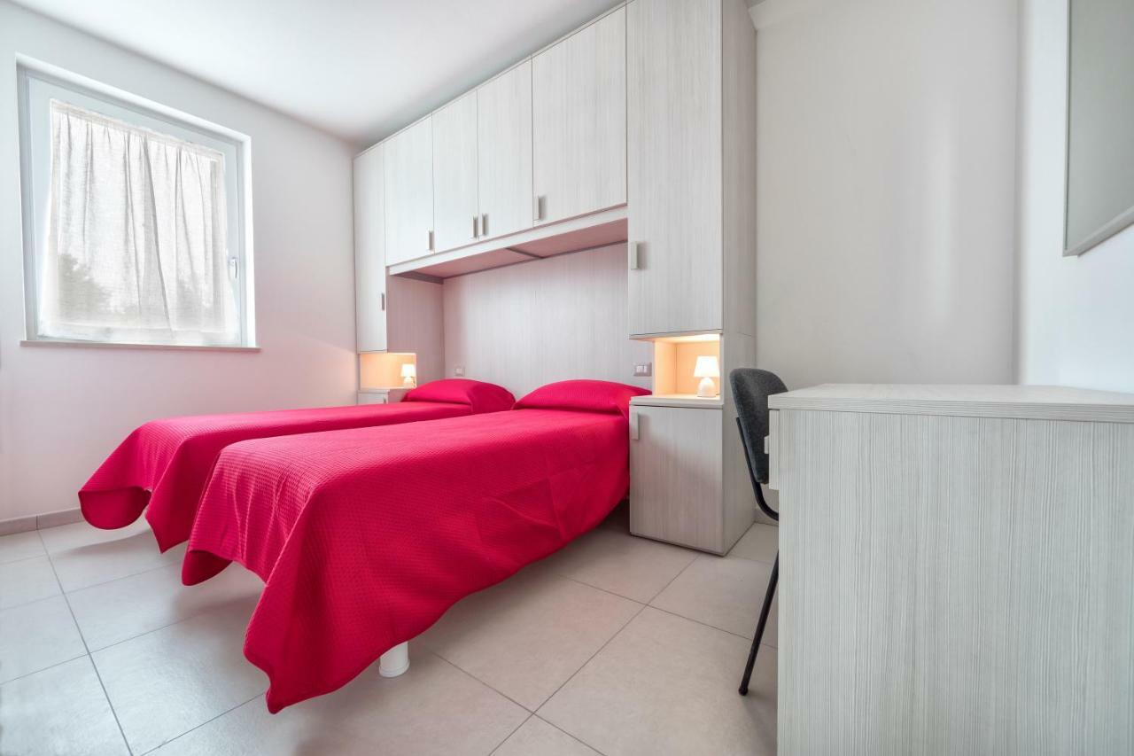 Apartments Giuliana Bardolino Bagian luar foto