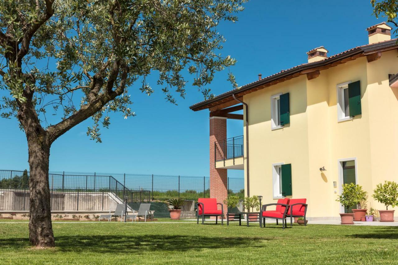 Apartments Giuliana Bardolino Bagian luar foto